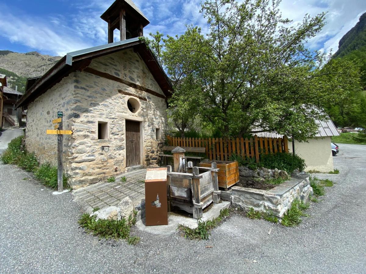 L Alpin Bel Appartement Avec Terrasse Dans Vieille Ferme De Montagne Renovee Les Orres Ngoại thất bức ảnh