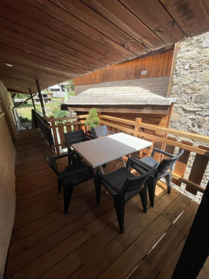 L Alpin Bel Appartement Avec Terrasse Dans Vieille Ferme De Montagne Renovee Les Orres Ngoại thất bức ảnh